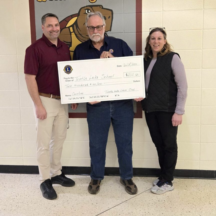 Lions donation to school